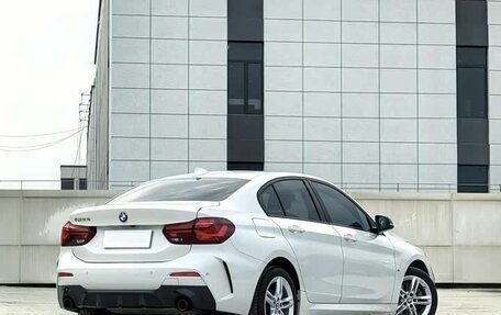 BMW 1 серия, 2023 год, 1 910 000 рублей, 4 фотография