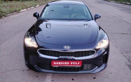 KIA Stinger I, 2019 год, 2 450 000 рублей, 1 фотография