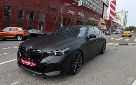 BMW 5 серия, 2025 год, 9 550 000 рублей, 1 фотография