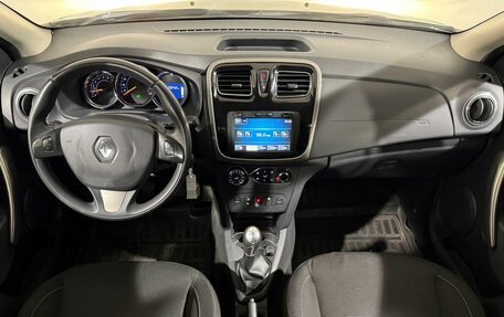 Renault Sandero II рестайлинг, 2014 год, 849 800 рублей, 9 фотография