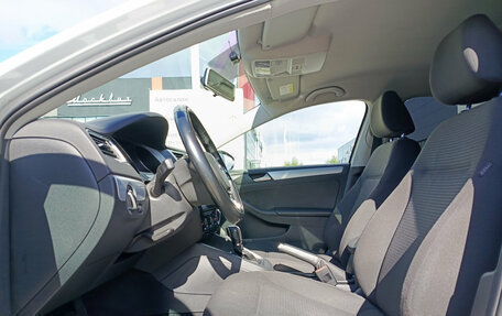 Volkswagen Jetta VI, 2018 год, 1 537 000 рублей, 16 фотография