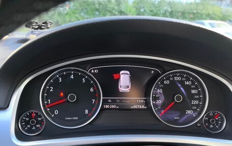 Volkswagen Touareg III, 2015 год, 2 999 999 рублей, 11 фотография