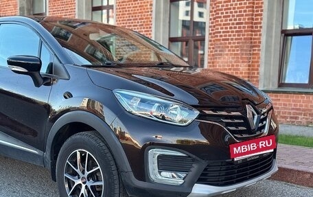 Renault Kaptur I рестайлинг, 2020 год, 1 510 000 рублей, 8 фотография