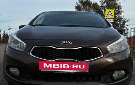 KIA cee'd III, 2013 год, 930 000 рублей, 10 фотография