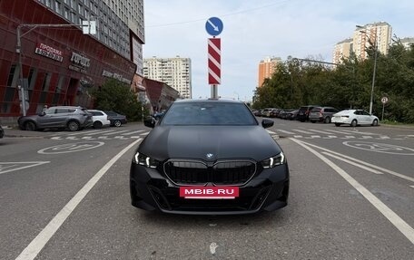 BMW 5 серия, 2025 год, 9 550 000 рублей, 2 фотография