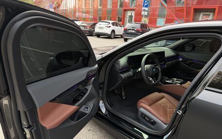 BMW 5 серия, 2025 год, 9 550 000 рублей, 9 фотография