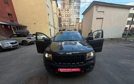 Jeep Grand Cherokee, 2011 год, 1 300 000 рублей, 3 фотография