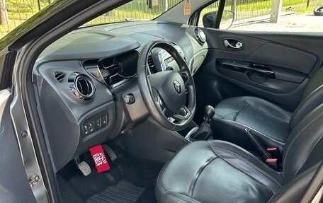 Renault Kaptur I рестайлинг, 2016 год, 1 350 000 рублей, 24 фотография
