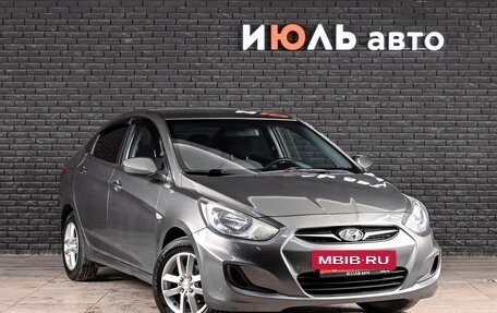 Hyundai Solaris II рестайлинг, 2014 год, 870 000 рублей, 4 фотография