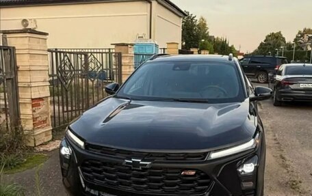 Chevrolet Trax, 2023 год, 2 050 000 рублей, 2 фотография