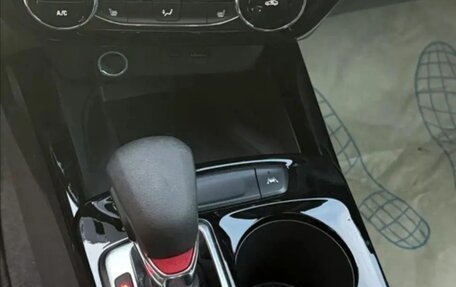 Chevrolet Trax, 2023 год, 2 050 000 рублей, 10 фотография