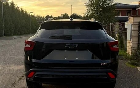 Chevrolet Trax, 2023 год, 2 050 000 рублей, 5 фотография