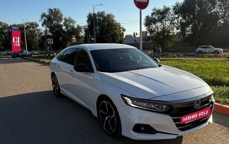 Honda Accord IX рестайлинг, 2021 год, 1 980 000 рублей, 2 фотография