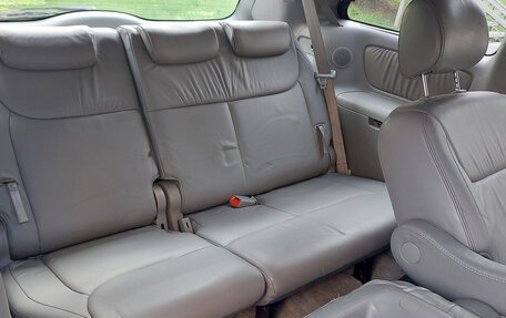 Toyota Sienna II рестайлинг, 2005 год, 890 000 рублей, 9 фотография