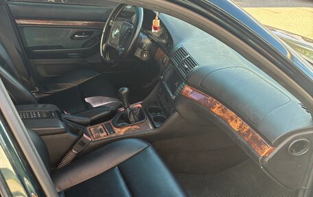 BMW 5 серия, 1998 год, 520 000 рублей, 8 фотография
