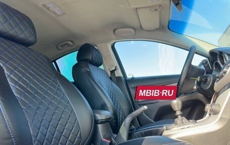 Chevrolet Cruze II, 2012 год, 696 000 рублей, 7 фотография