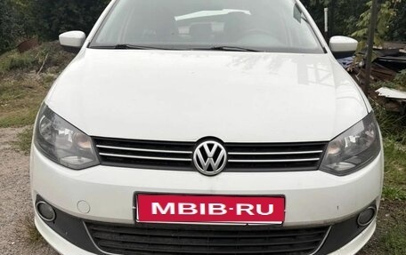 Volkswagen Polo VI (EU Market), 2015 год, 350 000 рублей, 1 фотография