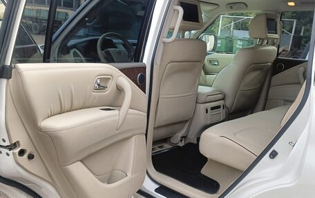 Nissan Patrol, 2011 год, 2 480 000 рублей, 5 фотография
