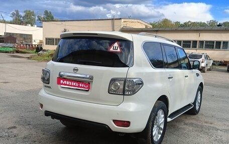 Nissan Patrol, 2011 год, 2 480 000 рублей, 2 фотография