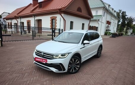 Volkswagen Tiguan II, 2023 год, 3 350 000 рублей, 11 фотография