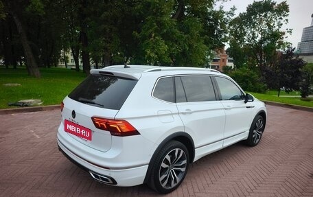 Volkswagen Tiguan II, 2023 год, 3 350 000 рублей, 5 фотография