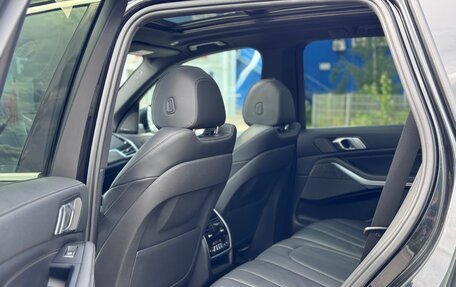 BMW X5, 2019 год, 5 500 000 рублей, 15 фотография