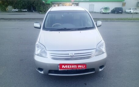 Toyota Raum II, 2003 год, 480 000 рублей, 1 фотография