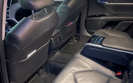Toyota Camry, 2019 год, 2 580 000 рублей, 5 фотография