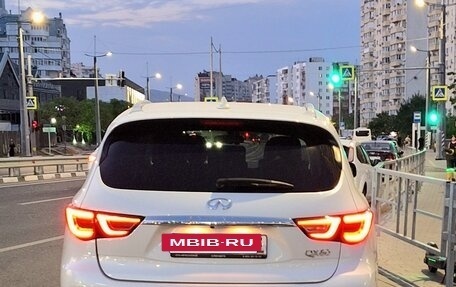 Infiniti QX60 I рестайлинг, 2018 год, 2 490 000 рублей, 10 фотография