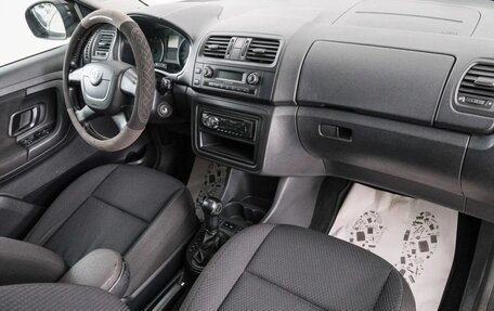 Skoda Fabia II, 2012 год, 799 000 рублей, 13 фотография