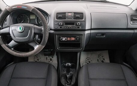Skoda Fabia II, 2012 год, 799 000 рублей, 11 фотография