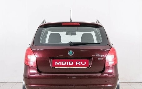 Skoda Fabia II, 2012 год, 799 000 рублей, 6 фотография