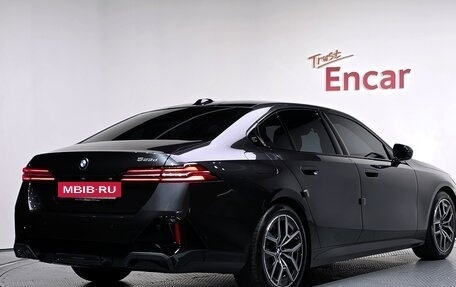 BMW 5 серия, 2026 год, 7 483 006 рублей, 2 фотография