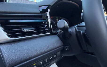 Toyota Camry, 2025 год, 5 300 000 рублей, 10 фотография