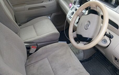 Toyota Raum II, 2003 год, 480 000 рублей, 6 фотография