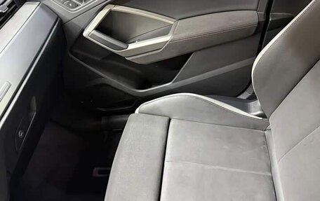 Audi Q3, 2023 год, 3 000 000 рублей, 12 фотография