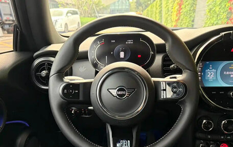 MINI Hatch, 2023 год, 2 340 275 рублей, 10 фотография