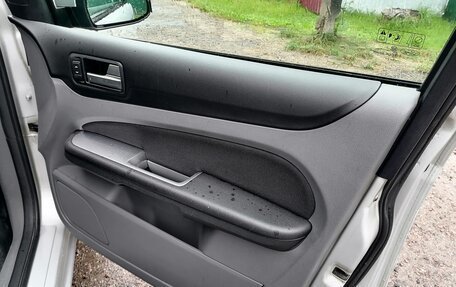 Ford Focus II рестайлинг, 2010 год, 669 000 рублей, 11 фотография