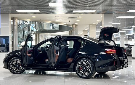 BMW 5 серия, 2025 год, 9 300 000 рублей, 10 фотография