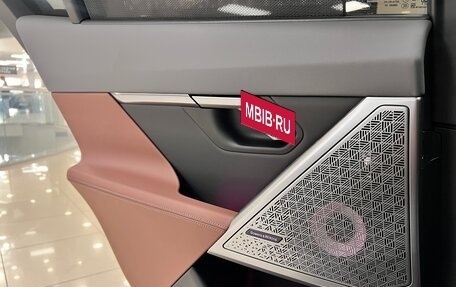 BMW 5 серия, 2025 год, 9 300 000 рублей, 21 фотография