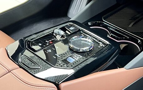BMW 5 серия, 2025 год, 9 300 000 рублей, 31 фотография