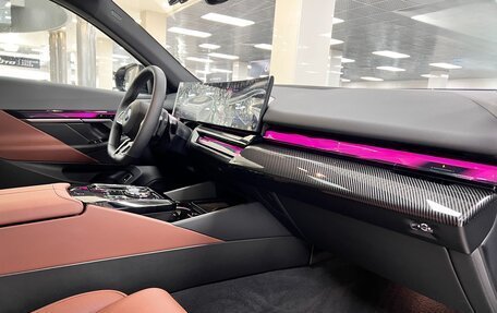 BMW 5 серия, 2025 год, 9 300 000 рублей, 27 фотография