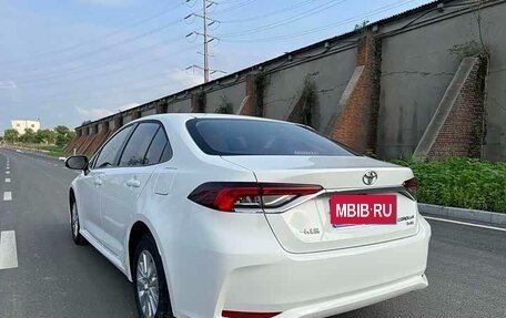 Toyota Corolla, 2022 год, 1 300 000 рублей, 6 фотография