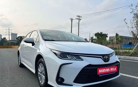 Toyota Corolla, 2022 год, 1 300 000 рублей, 3 фотография