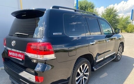 Toyota Land Cruiser 200, 2018 год, 11 200 000 рублей, 6 фотография