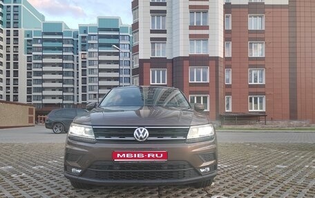 Volkswagen Tiguan II, 2020 год, 2 550 000 рублей, 1 фотография