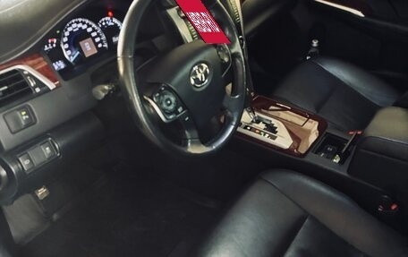 Toyota Camry, 2014 год, 1 750 000 рублей, 19 фотография