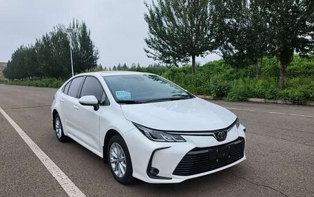 Toyota Corolla, 2023 год, 1 400 000 рублей, 2 фотография