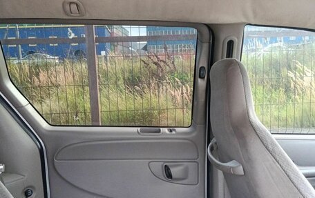 Chrysler Voyager IV, 2001 год, 300 000 рублей, 3 фотография