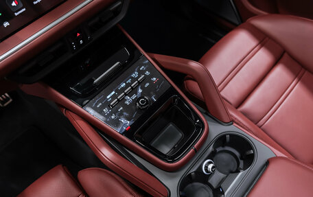 Porsche Cayenne III, 2026 год, 25 900 000 рублей, 15 фотография